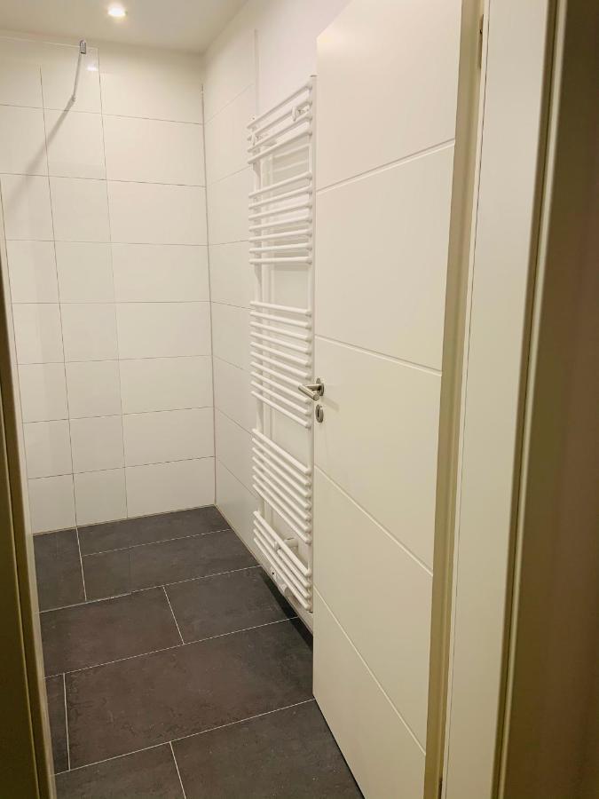 Neues, Ruhiges Apartment Nordic In Duesseldorf-Nord Exterior foto